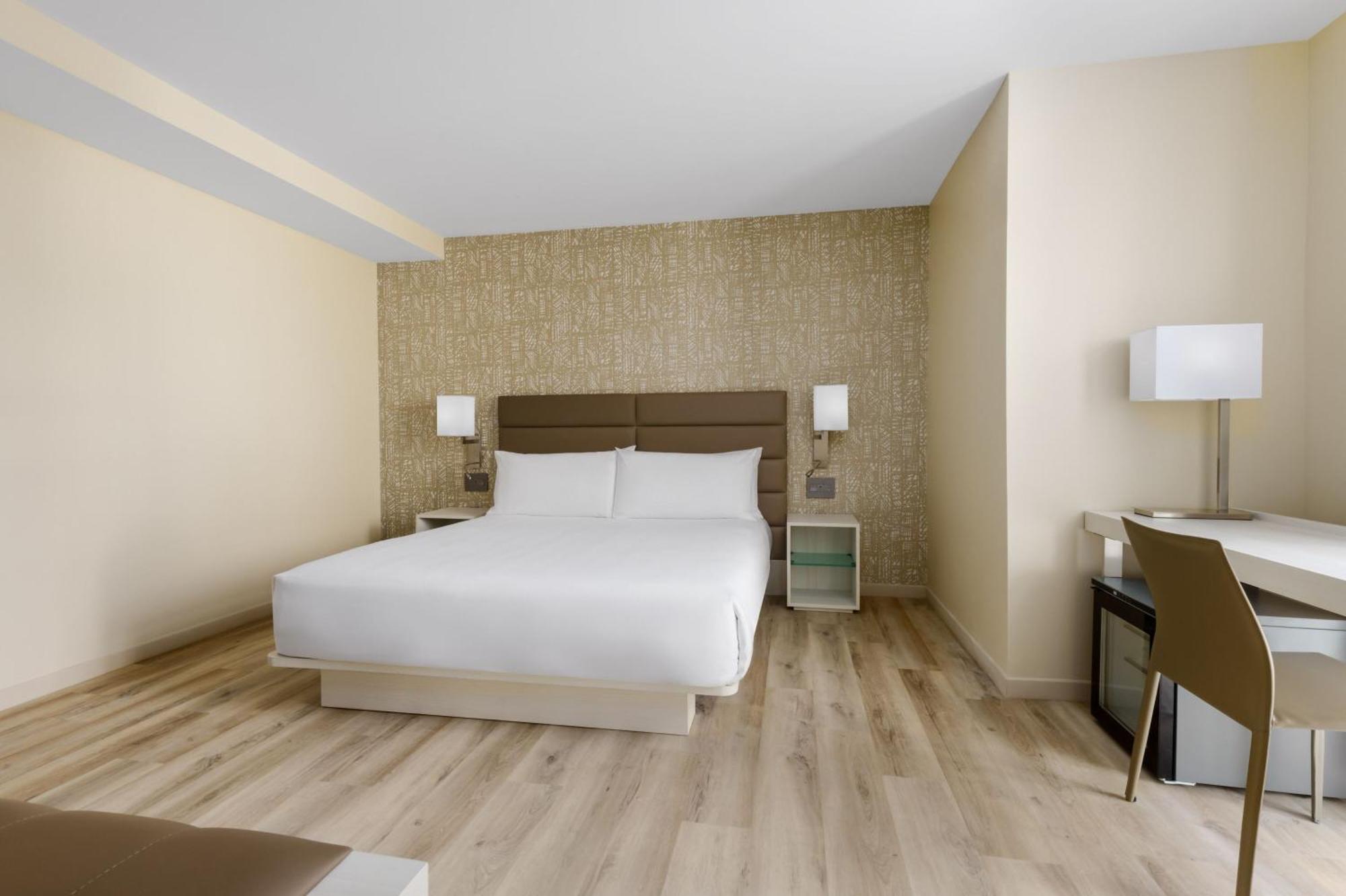 Ac Hotel By Marriott Naples 5Th Avenue Ngoại thất bức ảnh