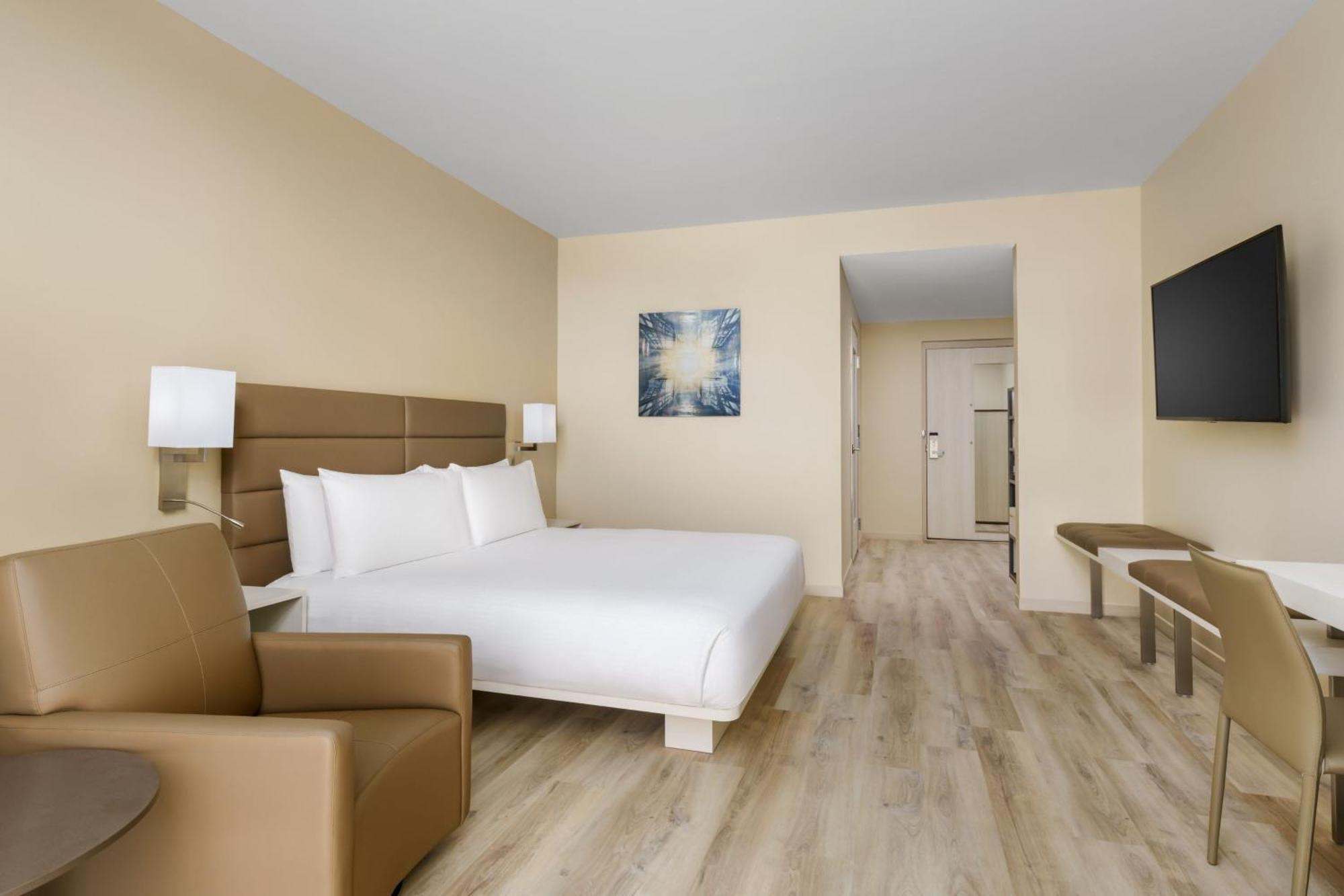 Ac Hotel By Marriott Naples 5Th Avenue Ngoại thất bức ảnh