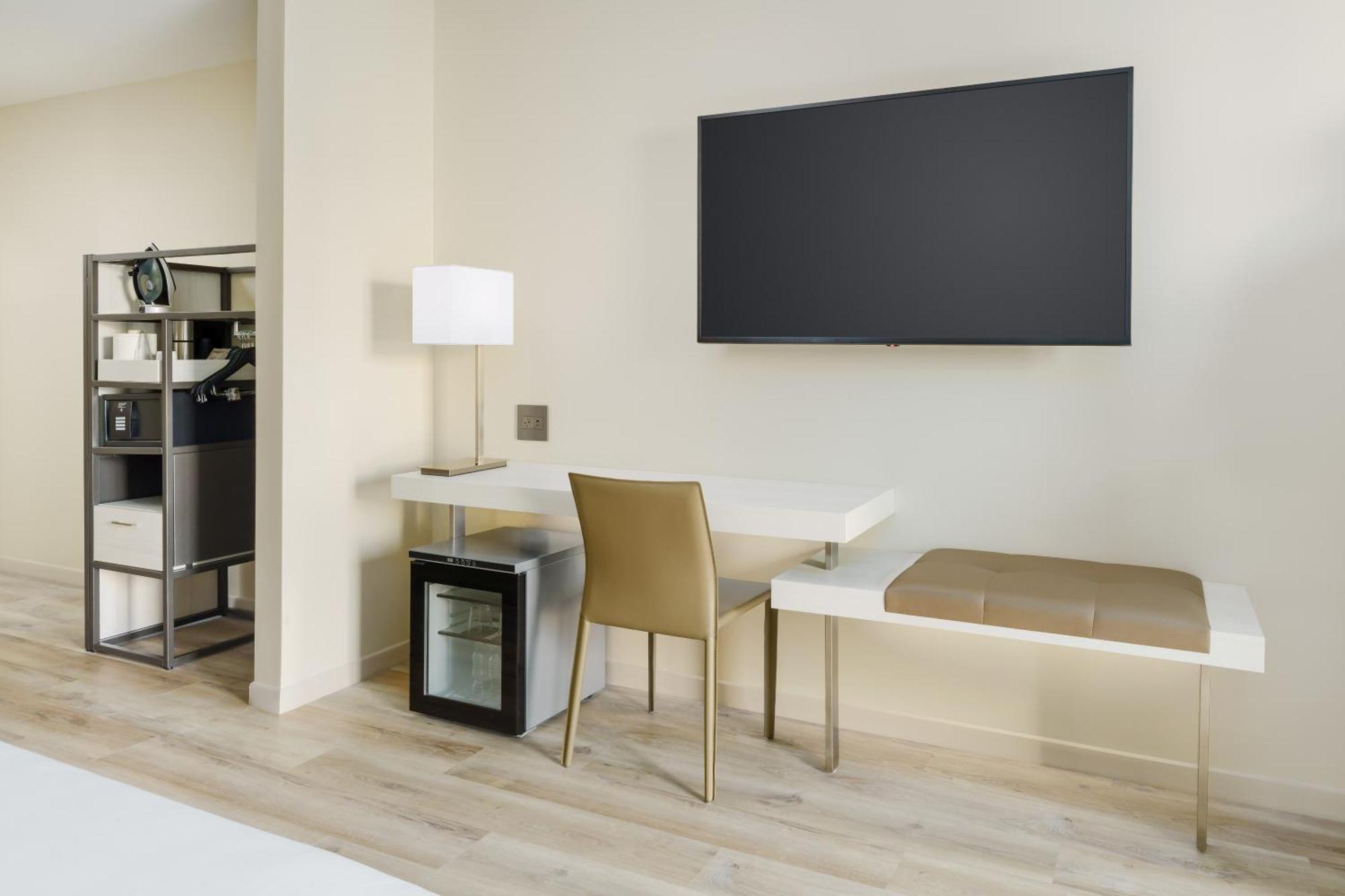 Ac Hotel By Marriott Naples 5Th Avenue Ngoại thất bức ảnh